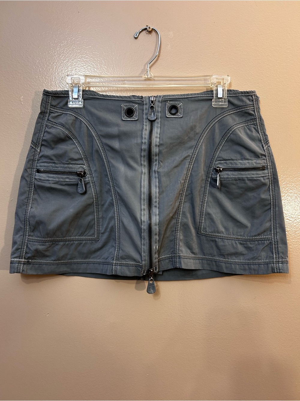 Vintage Jou Jou Charcoal Gray Front-Zip Mini Skirt